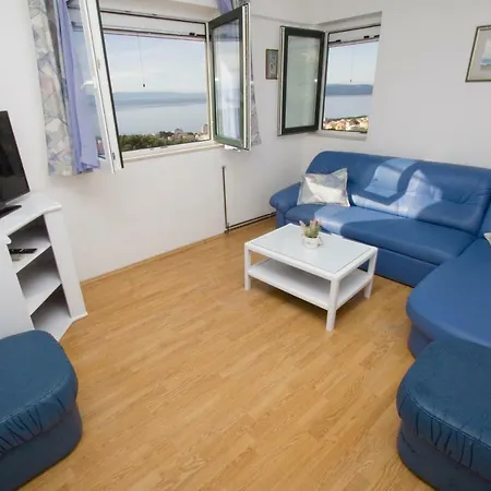 Glavina With Heated Pool Appartement Makarska