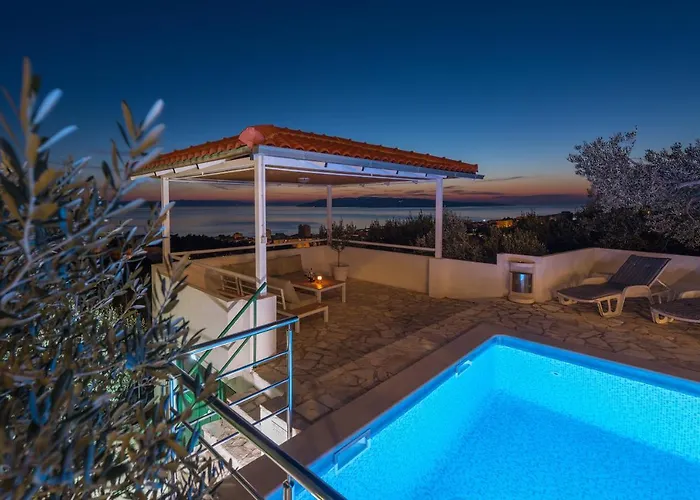 Glavina With Heated Pool Μακάρσκα