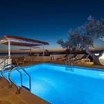 Glavina With Heated Pool Apartment *